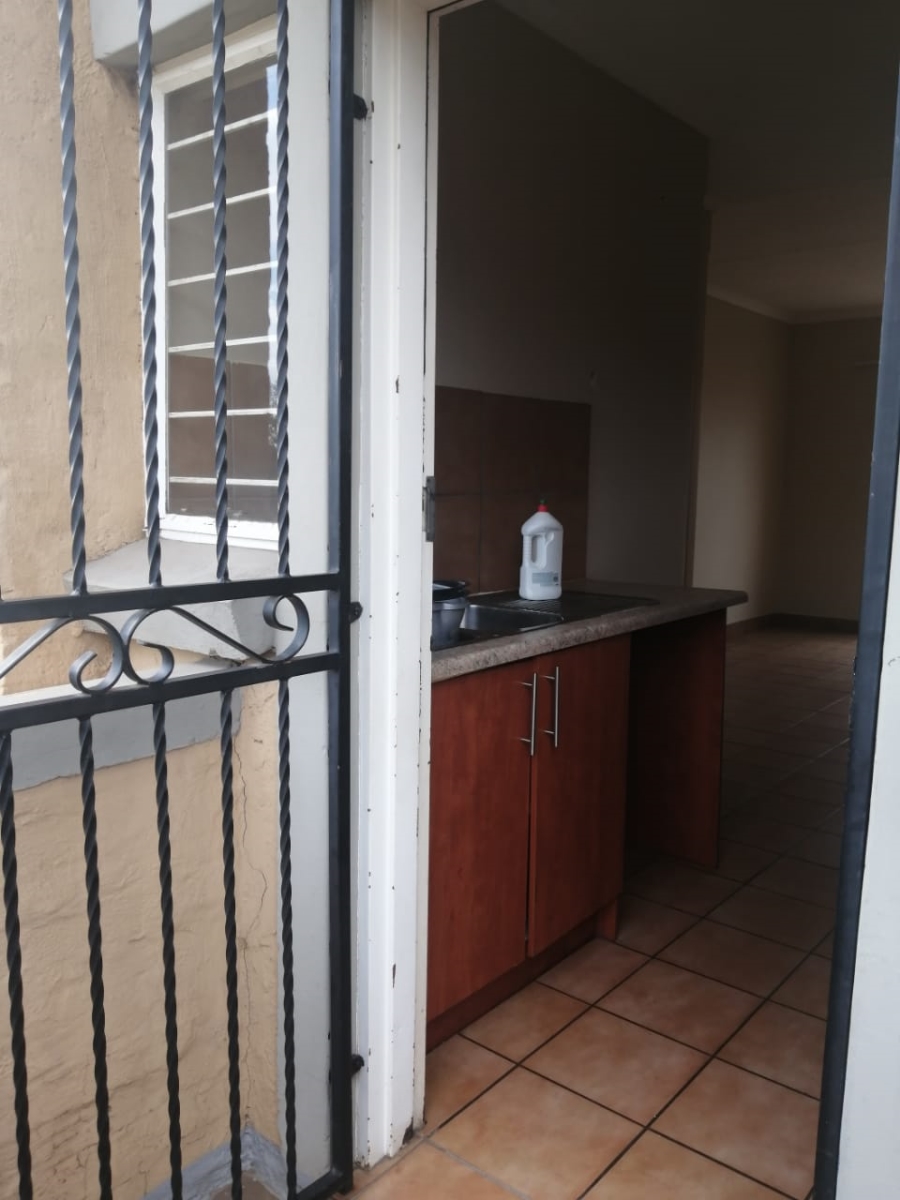 To Let 2 Bedroom Property for Rent in Vaalpark Free State